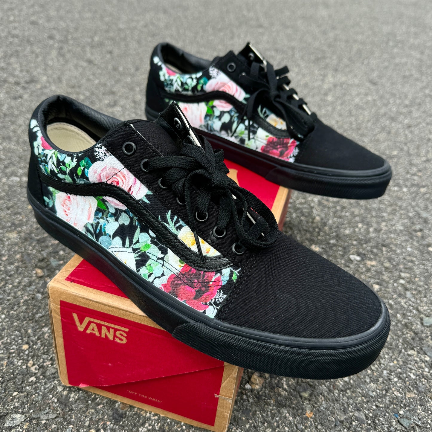 custom vans old skool