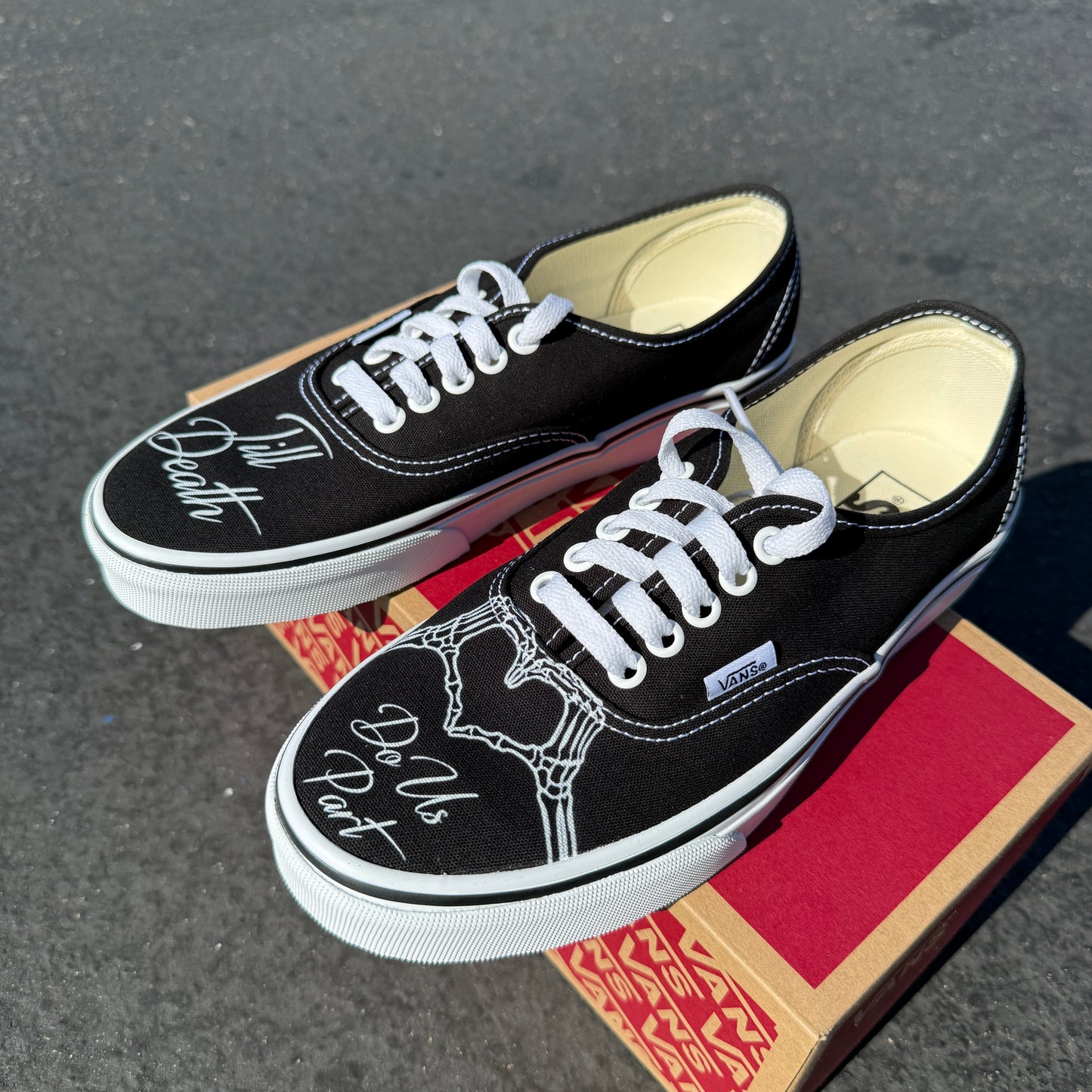 Till Death Do Us Part Skeleton Heart Hands Custom Wedding Black Vans Authentic Shoes for Men and Women