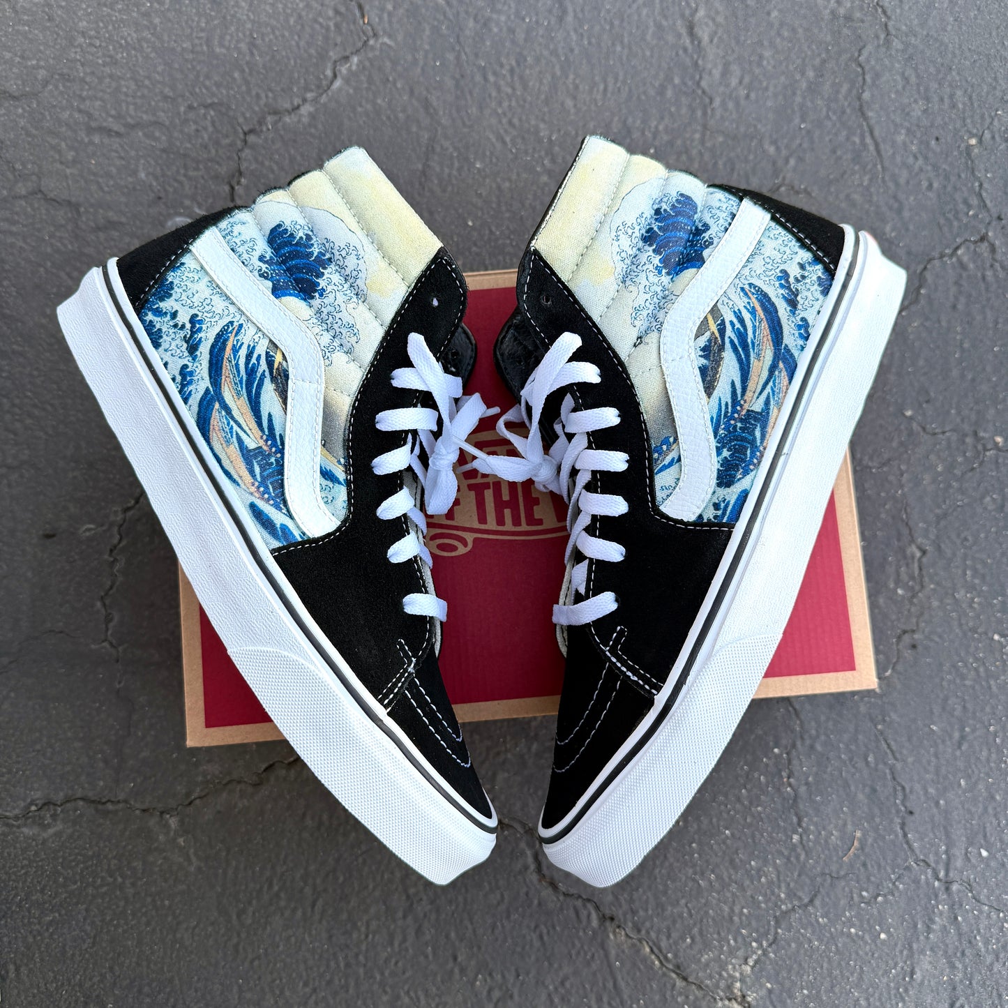The Great Wave of Kanagawa sk8 hi vans shoes