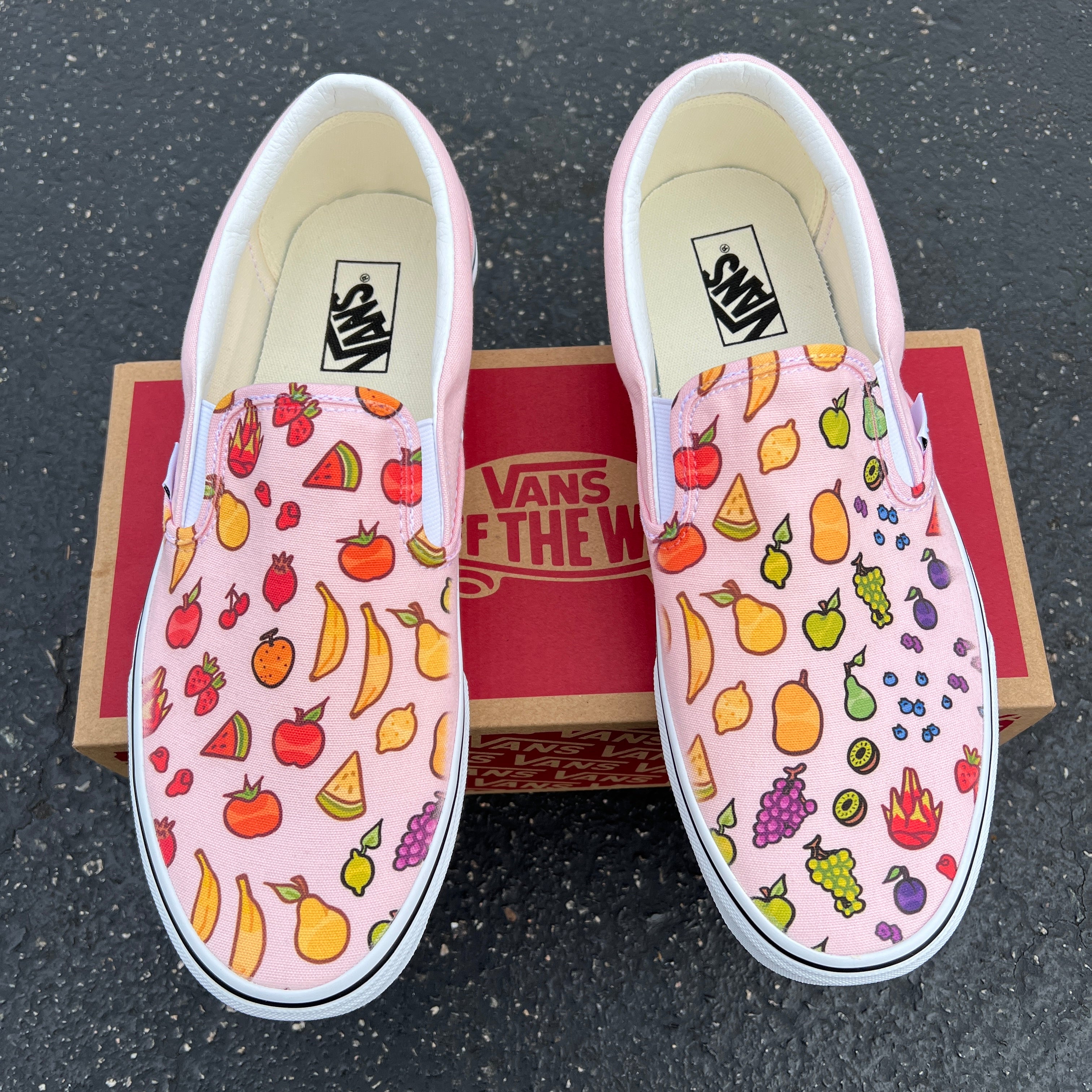 ader Wereldrecord Guinness Book oase Fruit Doodles Pink Slip On Vans - Custom Vans Shoes – BlvdCustom