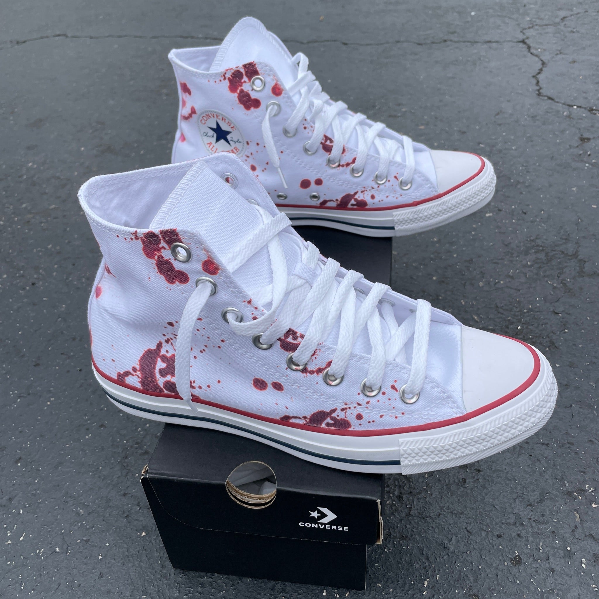 White converse with design Clearance