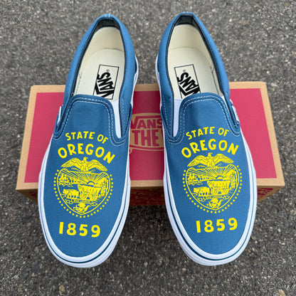 state of Oregon flag shoes