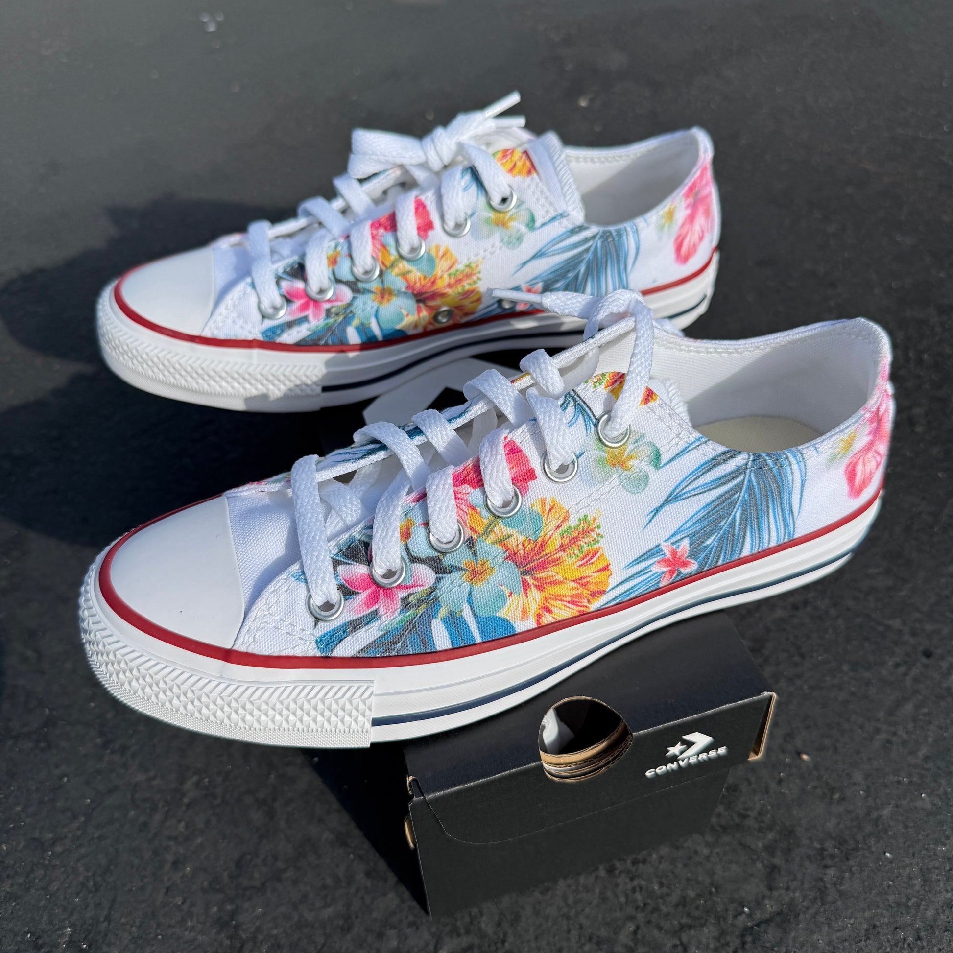 Tropical Floral Pattern on White Low Top Converse Shoes Men's