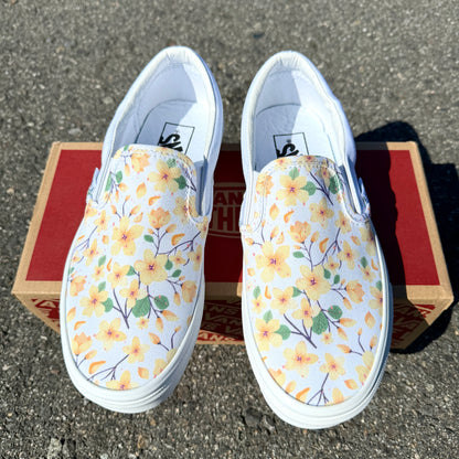 floral wedding shoes for bride and flower girl