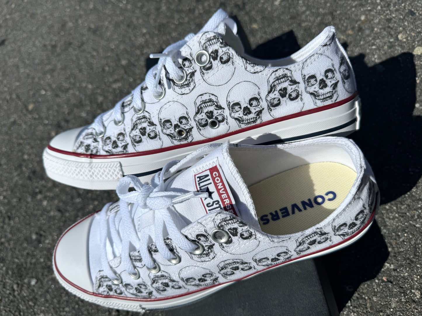 Skull Pattern White Converse Low Top Chuck Taylor Shoes