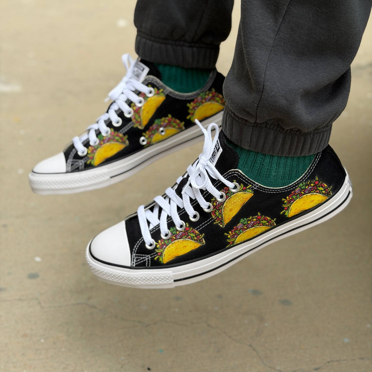 Tacos Converse Chuck Taylor Low Top Shoes