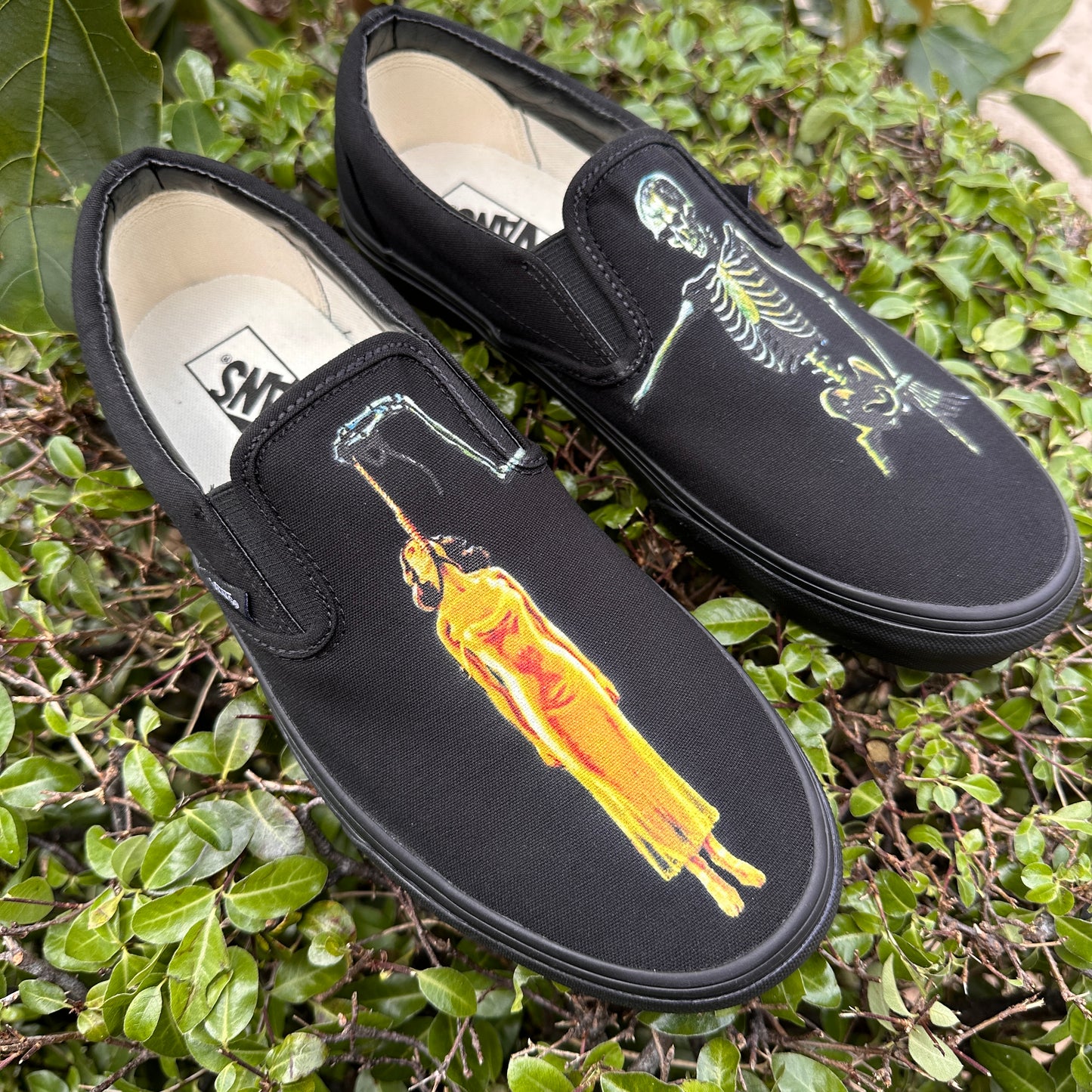 Halloween Skeleton Skull Hang Horror - Black on Black Custom Vans Shoes