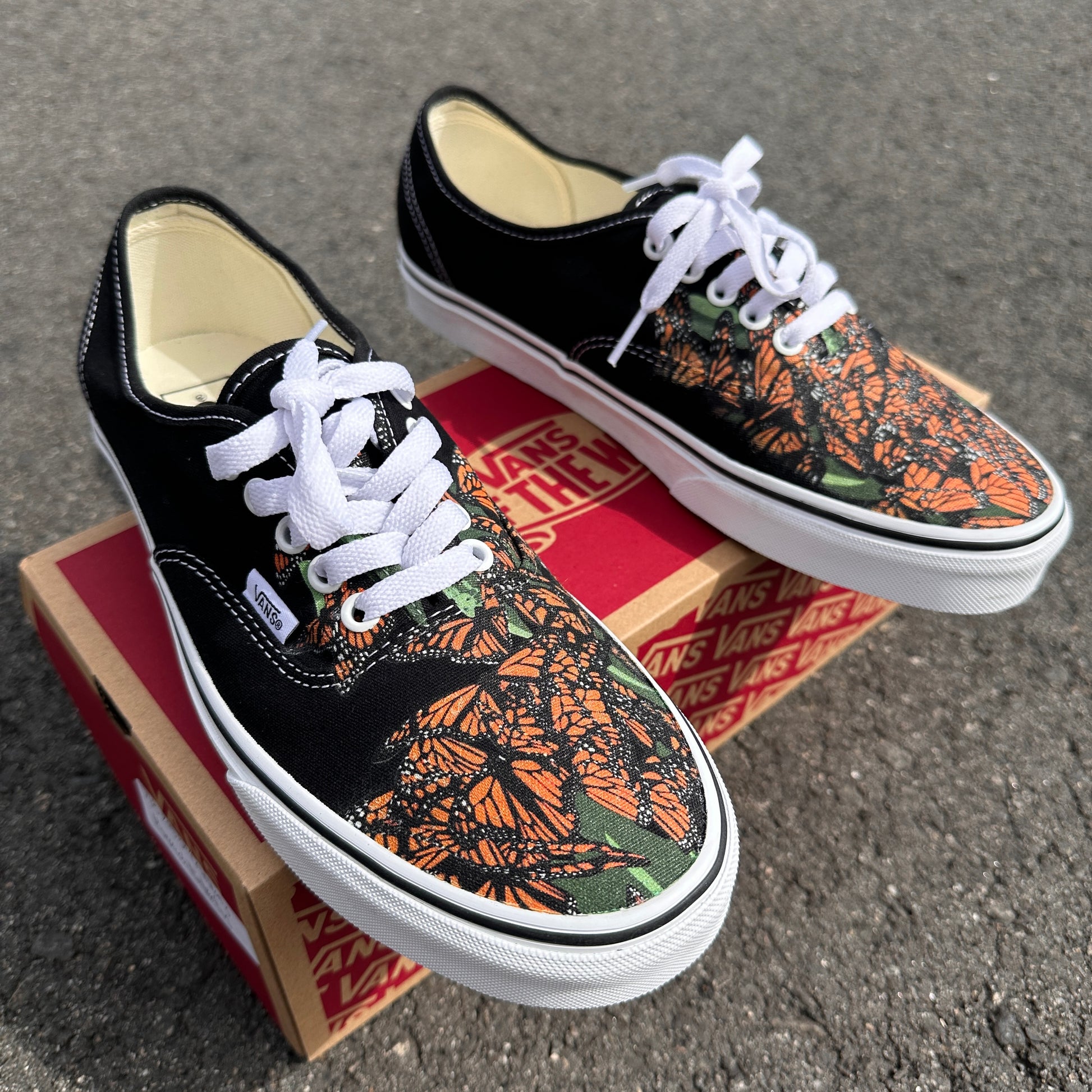 Monarch Butterfly Nature Black Authentic Vans – BlvdCustom