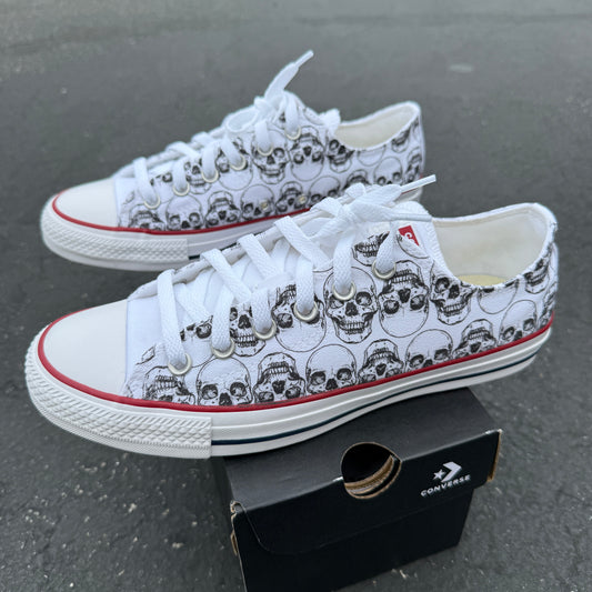 skull pattern white low top converse Chuck Taylor shoes custom