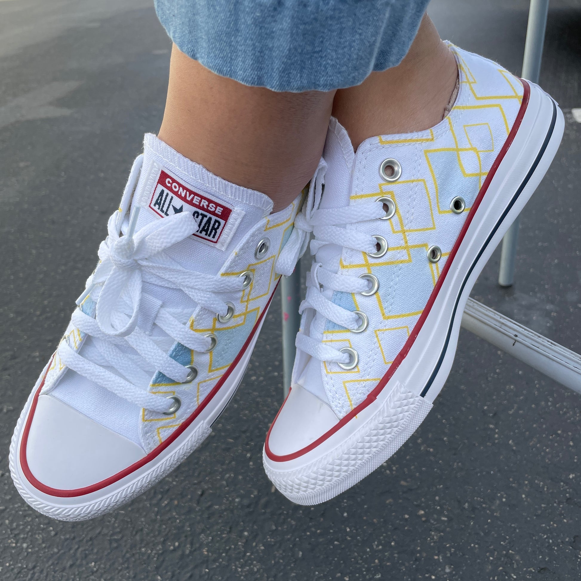 Dancing Diamond Pattern - Custom Low Top Converse