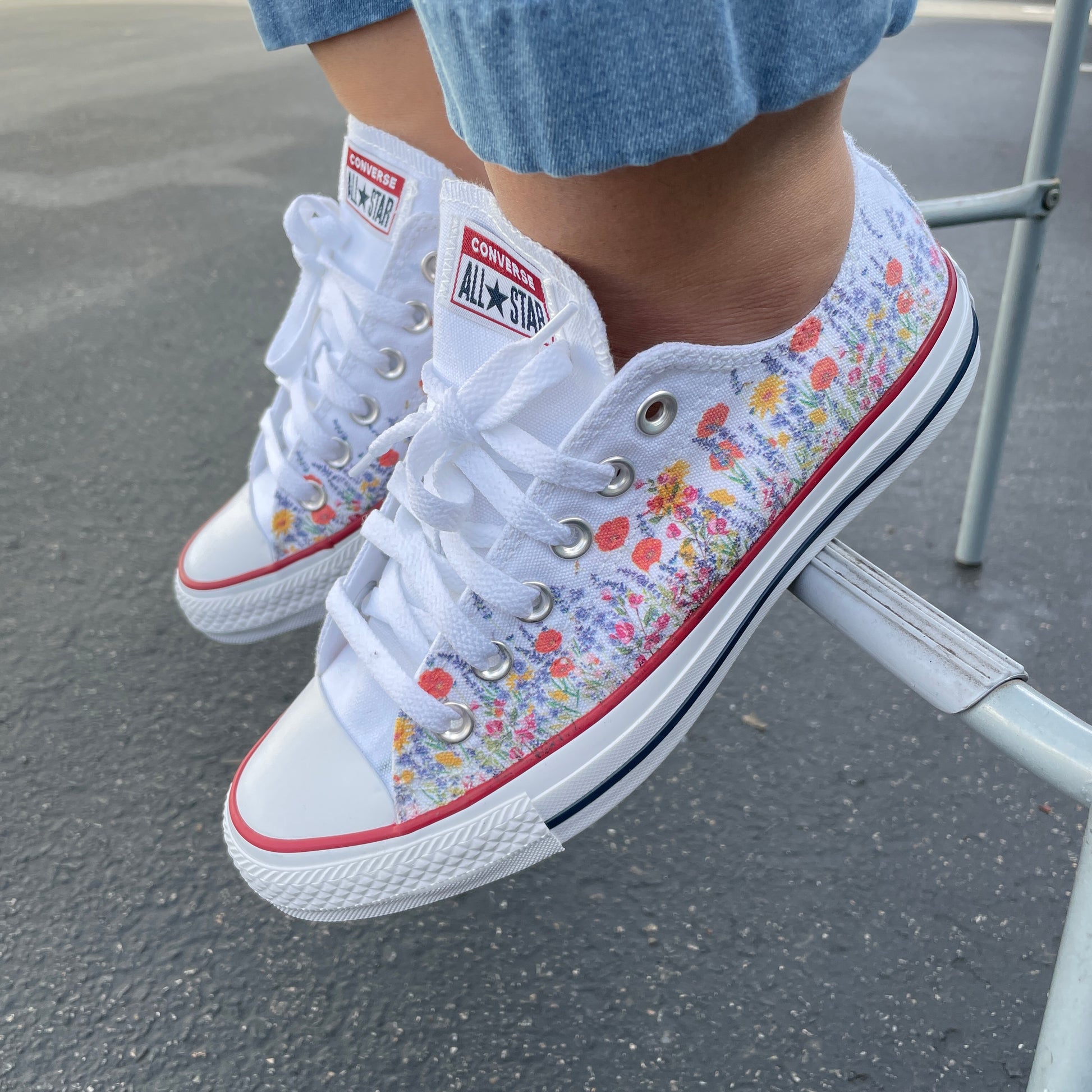 Flower Field - Custom Low Top Converse