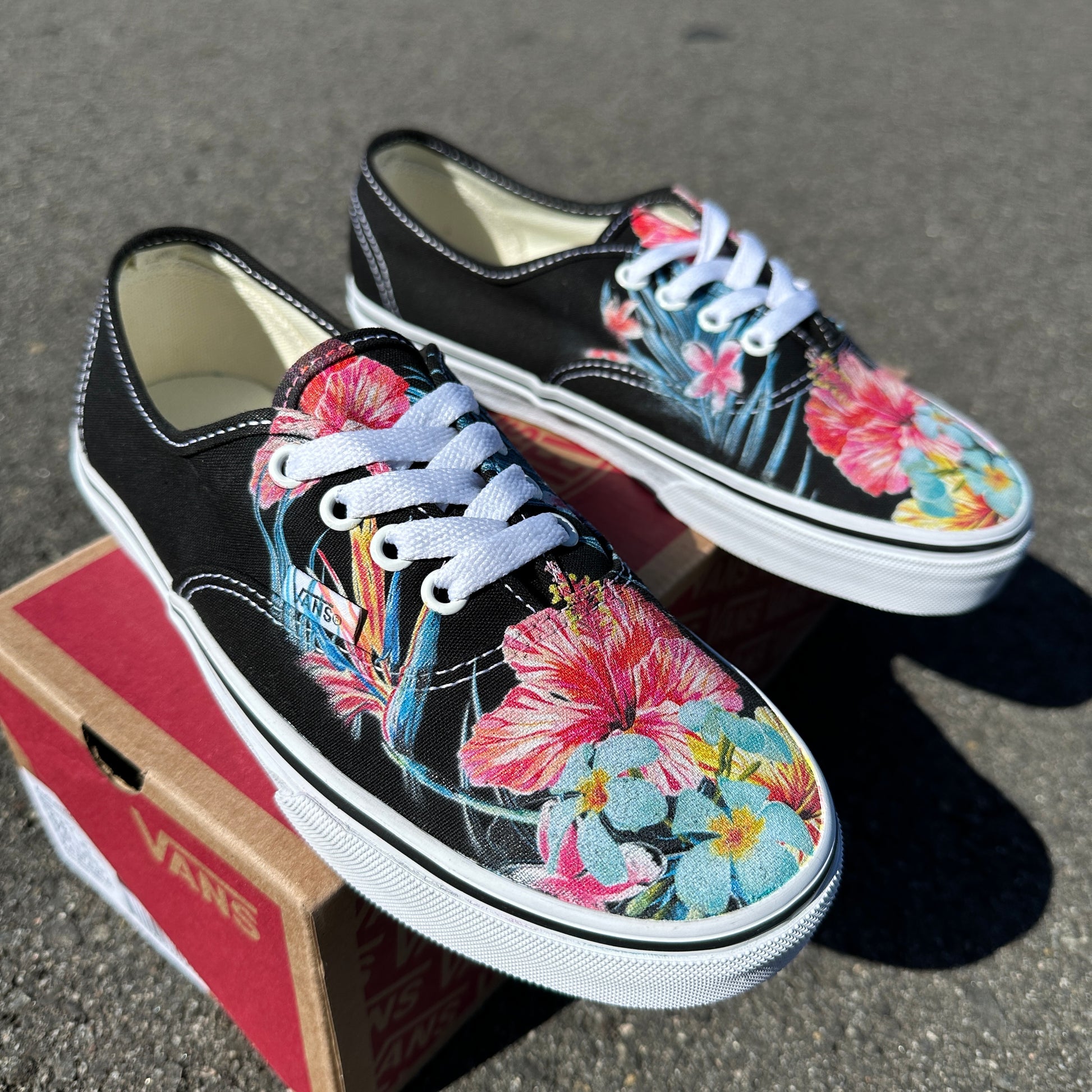 Tropical Floral Black/White Vans Authentic Lace Up Shoes – BlvdCustom