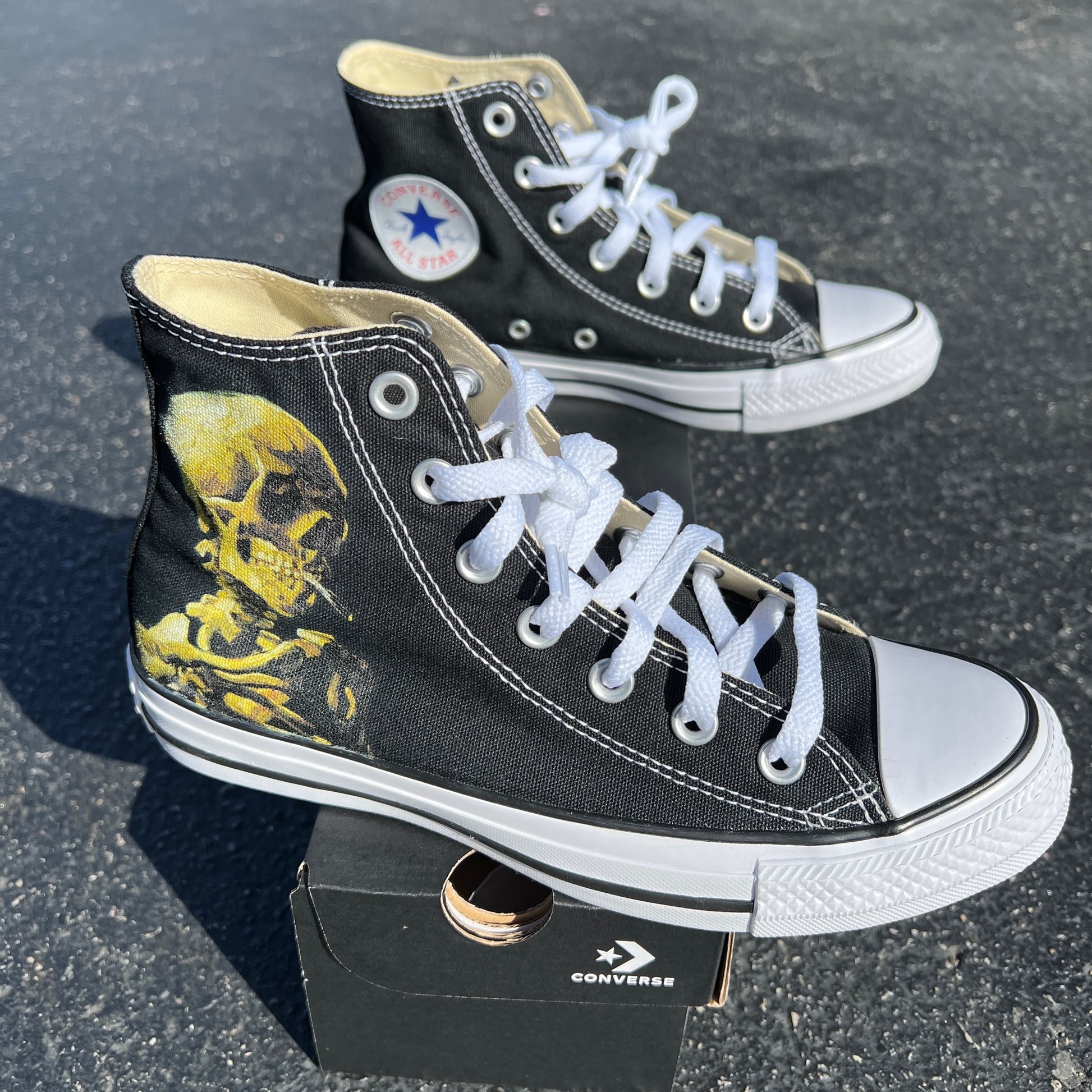 Rústico corte largo tragedia Van Gogh Smoking Skeleton Custom High Top Converse – BlvdCustom