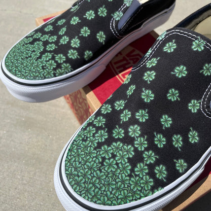 Clover - Black Slip On Vans