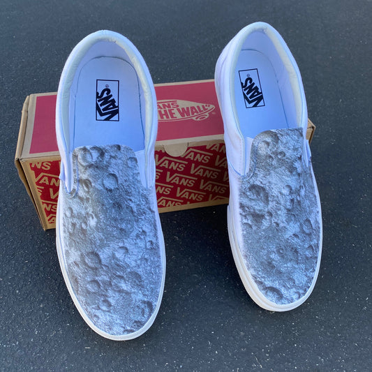 Moon Crater - White Slip On Vans