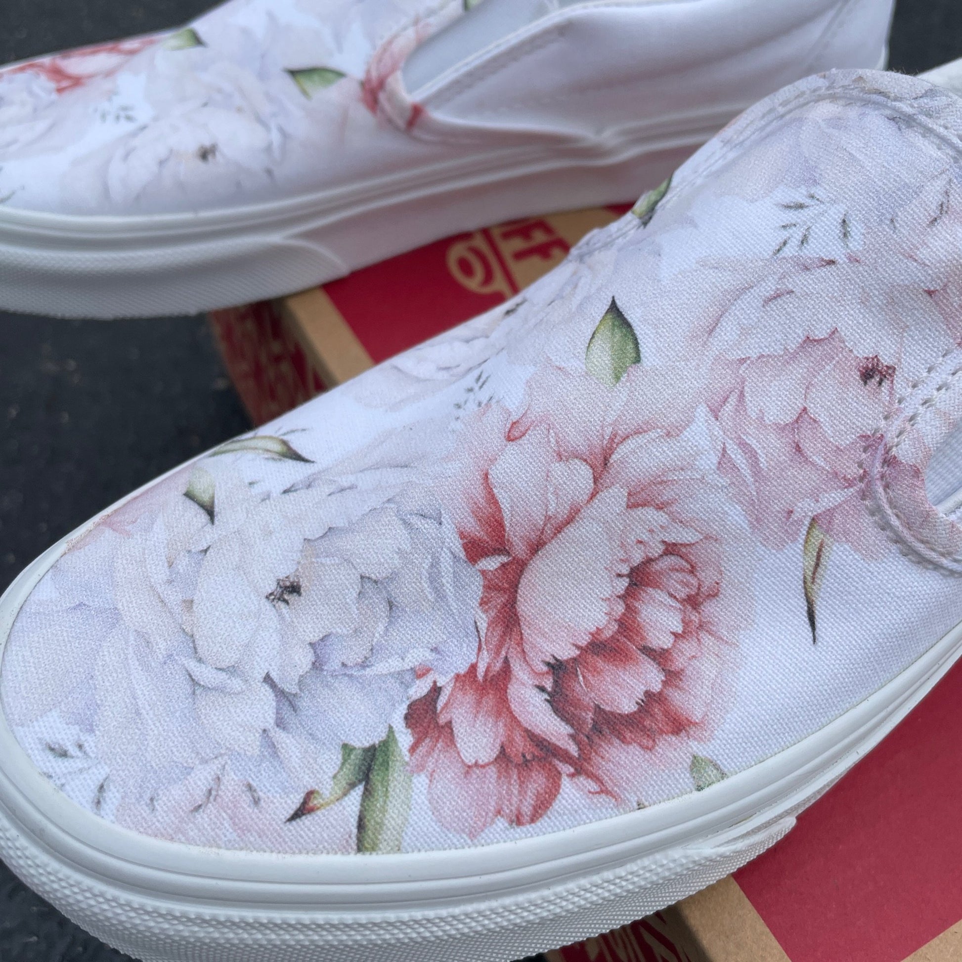 Light Spring Peony - Custom Slip On Vans
