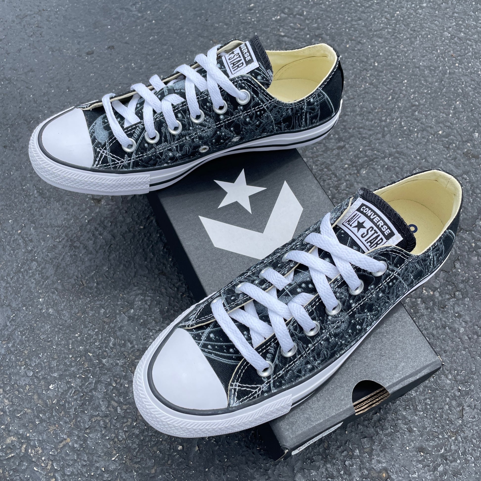 Sæt tøj væk ris lol Astronomy - Custom Low Top Shoes - Custom Converse Shoes – BlvdCustom