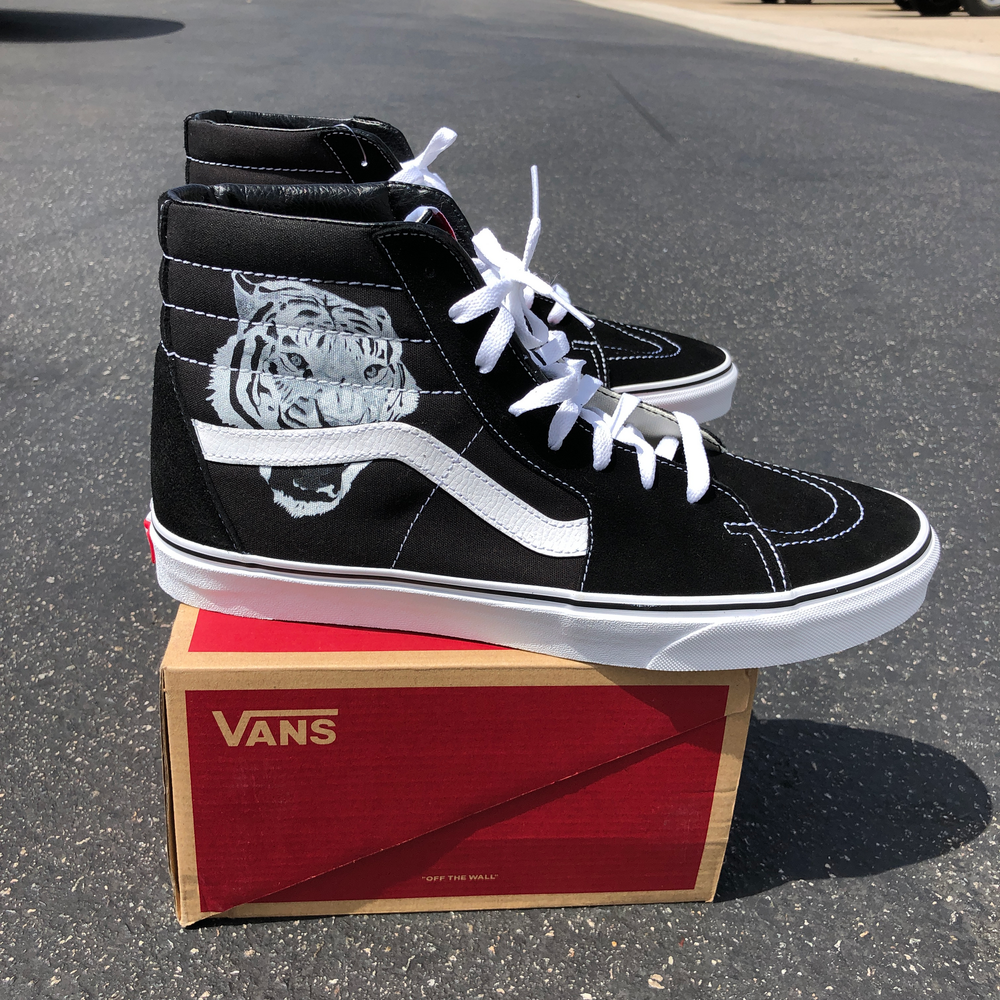 Tiger high 2025 top vans